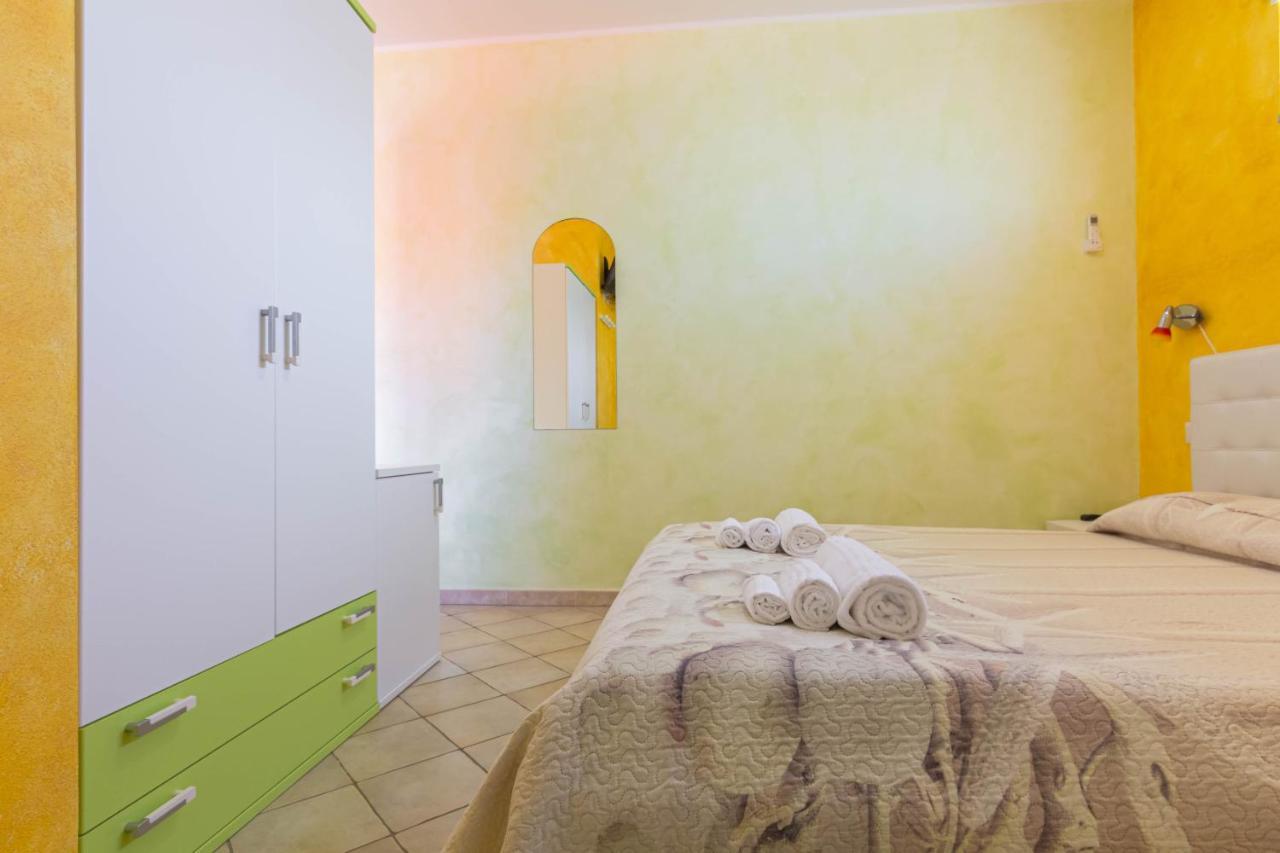 Roccabianca Rooms & Studios Stintino Ngoại thất bức ảnh