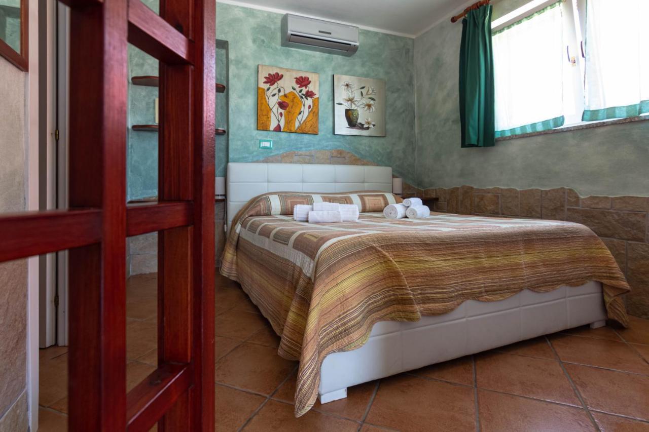 Roccabianca Rooms & Studios Stintino Ngoại thất bức ảnh