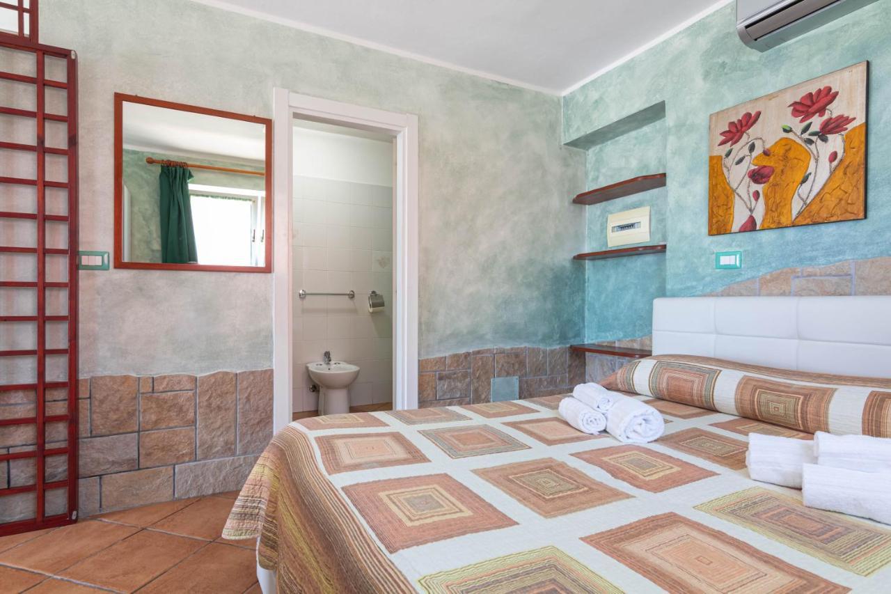 Roccabianca Rooms & Studios Stintino Ngoại thất bức ảnh